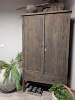 Buffetkast - Kabinet twee deurs met laden vergrijsd teakhout, Valkehorst Honselersdijk, 100 tot 150 cm, Landelijk, modern, rustiek, brocante, scandinavisch, hotel chic