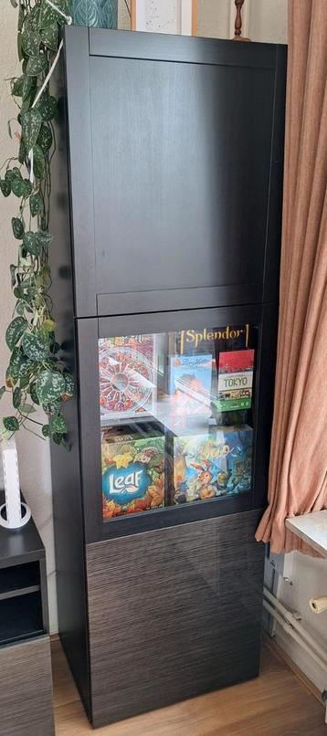 Ikea Besta vitrinekast opbergkast zwart en hoogglans deur beschikbaar voor biedingen