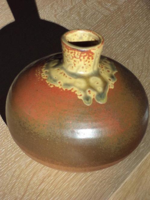 Japan Tokkuri sake flask Bizen stoneware impressed seal, Antiek en Kunst, Kunst | Niet-Westerse kunst, Ophalen of Verzenden