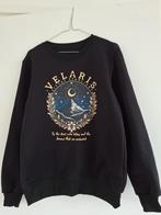 Zwarte trui met een print aan de voor- en achterkant. Mt 158, Ophalen of Verzenden, Nieuw, Jongen of Meisje, Trui of Vest