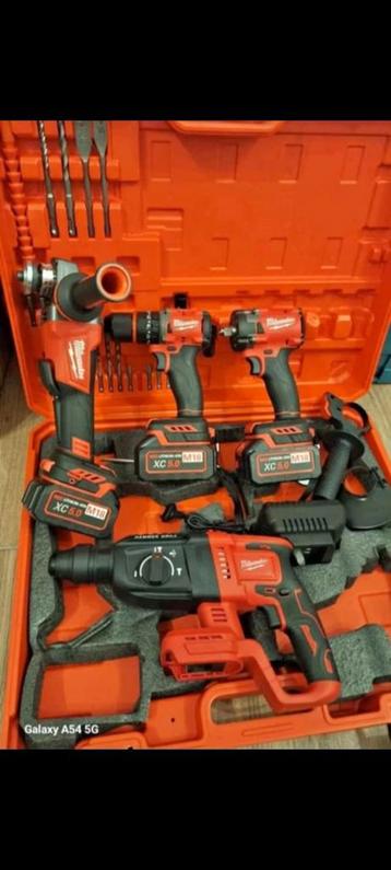 Gloednieuwe professionele machines 36.V. 8Ax beschikbaar voor biedingen