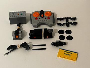 Lego power function set beschikbaar voor biedingen