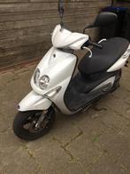 Yamaha Neos 4 takt scooter, Fietsen en Brommers, Scooters | Yamaha, Gebruikt, Maximaal 45 km/u, Ophalen of Verzenden, Benzine