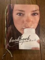 Kookboek voor meisjes van 8 tot 88, Ophalen of Verzenden, Zo goed als nieuw, Europa