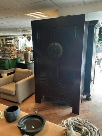 Prachtige Chinese/Oosterse bruidskast beschikbaar voor biedingen