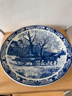 Delfts blauw borden groot 2 stuks boeren tafereel, Ophalen of Verzenden