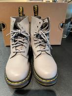 Nieuw Dr. Martens zinkgrijs mt. 38, Nieuw, Ophalen of Verzenden, Dr. Martens, Grijs