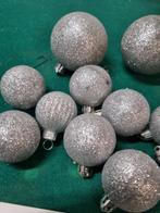 kerstballen glitter zilverkleurig 12x [a894], Ophalen of Verzenden