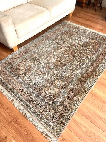 Perzisch tapijt 180 x 125 cm koopje 20 e beschikbaar voor biedingen