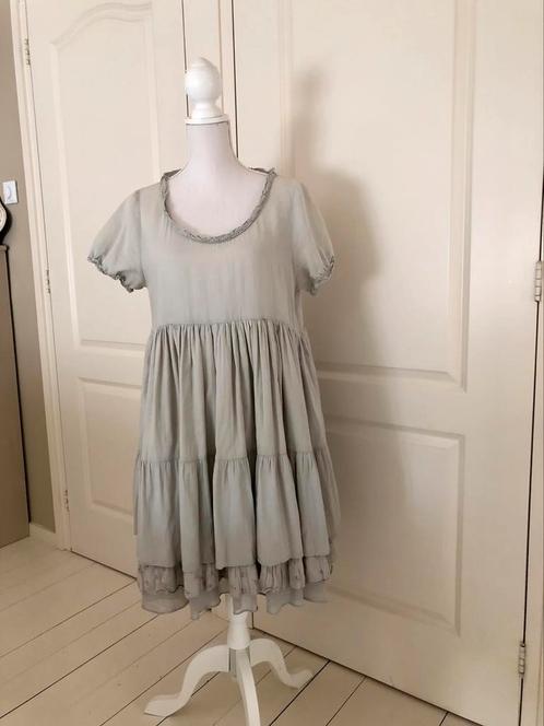 Les Ours Jurk / Grijs / M, Kleding | Dames, Jurken, Zo goed als nieuw, Maat 38/40 (M), Grijs, Boven de knie, Ophalen