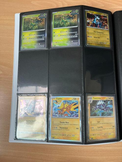Pokemon map, Hobby en Vrije tijd, Verzamelkaartspellen | Pokémon, Zo goed als nieuw, Ophalen of Verzenden