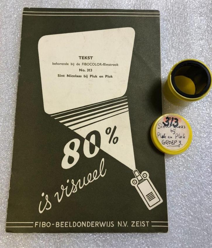 Sint Nicolaas bij Pluk en Plok  - filmstrook + boekje Fibo, Diversen, Sinterklaas, Gebruikt, Ophalen of Verzenden