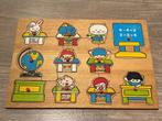 Houten puzzel school, Kinderen en Baby's, Speelgoed | Kinderpuzzels, Gebruikt, 10 tot 50 stukjes, Ophalen of Verzenden, Van hout