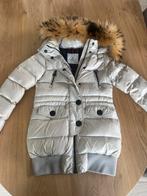 Moncler winterjas, maat 140, lichtbeige/-grijs, Moncler, Meisje, Ophalen of Verzenden, Zo goed als nieuw