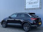 Volkswagen T-Roc 1.0 TSI Sport Carplay/Camera/17inch., Voorwielaandrijving, Stof, Gebruikt, Euro 6