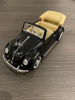 Volkswagen kever cabriolet zwart Maisto 1:18, Hobby en Vrije tijd, Modelauto's | 1:18, Ophalen of Verzenden, Zo goed als nieuw