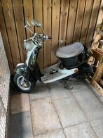Boatian scooter 50cc 4takt, Fietsen en Brommers, Ophalen