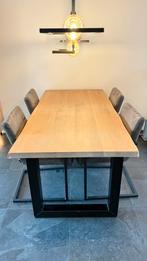 Eiken boomstam eettafel met stalen poten 180x90, Huis en Inrichting, Tafels | Eettafels, Ophalen, Eikenhout, 50 tot 100 cm, Zo goed als nieuw