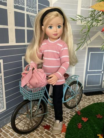 Jolina Ballerina, kleding: truitje en lange broek. beschikbaar voor biedingen