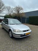 Honda Civic AUTOMAAT SEDAN (Nieuw APK), Auto's, Origineel Nederlands, Te koop, Zilver of Grijs, 5 stoelen