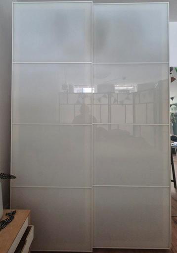 PAX kast met schuifdeuren 150x236