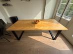 Houten eettafel (visgraat motief), Huis en Inrichting, Tafels | Eettafels, Ophalen, 50 tot 100 cm, Zo goed als nieuw, Vijf personen of meer
