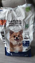 Halve zakjes voeding voor hond. Gratis af te halen., Dieren en Toebehoren, Ophalen of Verzenden, Hond
