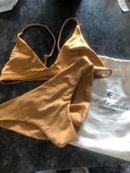 Bikini goud kleurig maat M, Kleding | Dames, Badmode en Zwemkleding, Ophalen of Verzenden, Nieuw, Bikini