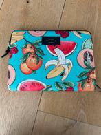 Wouf Laptop Sleeve - Fruit Design, Ophalen of Verzenden, 11 inch of minder, Zo goed als nieuw
