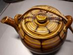 KERAMIEK THEE- OF KAMILLE-POTJE GEGLAZUURD BRUIN., Antiek en Kunst, Antiek | Keramiek en Aardewerk, Ophalen