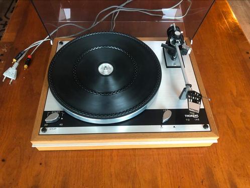 Thorens td 145 met automatische afslag en garantie, Audio, Tv en Foto, Platenspelers, Zo goed als nieuw, Thorens, Ophalen of Verzenden