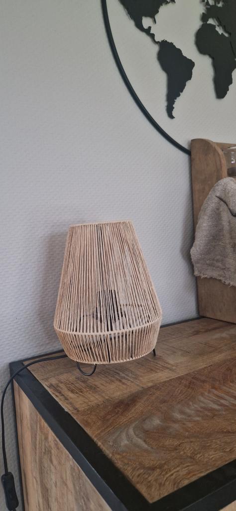 3 stuks jute naturel tafellamp zwart stalen pootjes kwantum, Huis en Inrichting, Lampen | Lampenkappen, Zo goed als nieuw, Rond