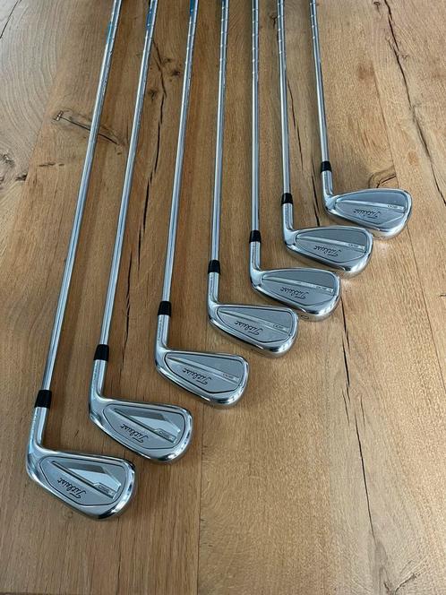 Titleist T200 T350 combiset P t/m 4, Sport en Fitness, Golf, Zo goed als nieuw, Set, Overige merken, Ophalen of Verzenden