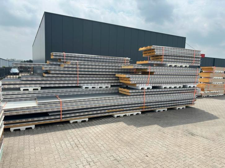 B-keus Sandwichpanelen 130mm RC-6,37 €17,50 283,36m2, Doe-het-zelf en Verbouw, Platen en Panelen, Zo goed als nieuw, Overige materialen
