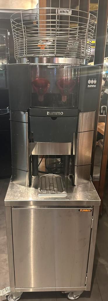 ZUMO AUTOMATISCHE PERSMACHINE, NORDCAP GEBAKSVITRINE, Zakelijke goederen, Horeca | Keukenapparatuur, Bakkerij en Slagerij, Gebruikt