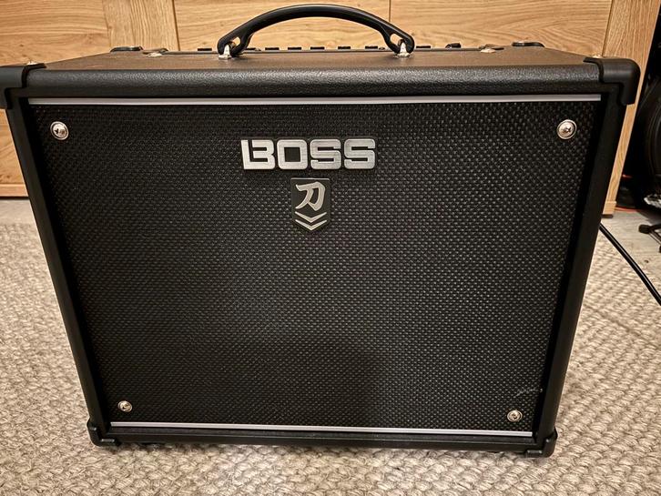 Boss Katana 50 MKII EX Gitaarversterker, Muziek en Instrumenten, Versterkers | Bas en Gitaar, Zo goed als nieuw, Gitaar, 50 tot 100 watt