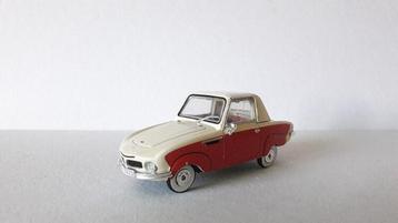 Biscuter 200-F Pegasin 1957 micro-auto IXO/Altaya 1:43