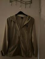 Under Armour trainingspak Maat S - Beige, Ophalen, Zo goed als nieuw, Maat 46 (S) of kleiner, Beige
