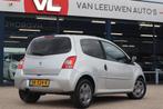 Renault Twingo 1.2-16V Miss Sixty | Pano | Airco | Apk 13-08, Auto's, Voorwielaandrijving, Euro 5, Twingo, Zwart