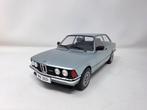 Bmw 323i E21 saphirblau metallic 1:18 in OVP, Ophalen of Verzenden, Zo goed als nieuw