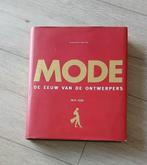 Mode, de eeuw van de ontwerpers (1900-1999), Zo goed als nieuw, Mode algemeen, Charlotte Seeling, Ophalen of Verzenden