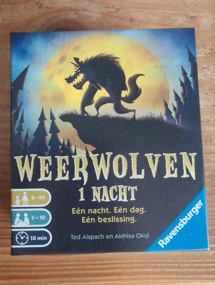 Weerwolven van Wakkerdam - 1 Nacht, Hobby en Vrije tijd, Gezelschapsspellen | Bordspellen, Zo goed als nieuw, Drie of vier spelers