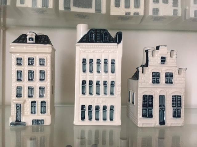 KLM huisjes Bols, veel verschillende nummers tussen 1 t/m 92, Verzamelen, KLM Huisjes, Zo goed als nieuw, 1 t/m 20, Ophalen of Verzenden