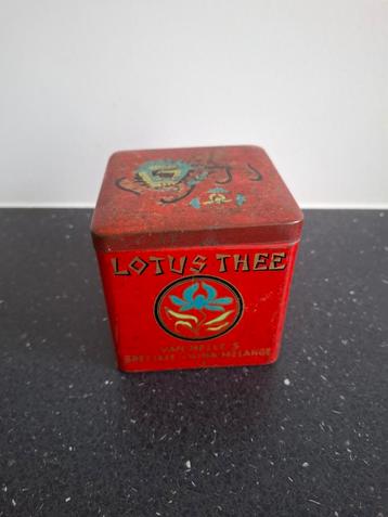 Vintage Lotus Thee Blikje beschikbaar voor biedingen
