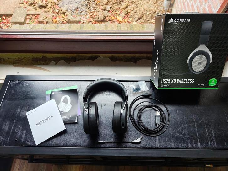 Corsair HS75XB, Computers en Software, Headsets, Zo goed als nieuw, Over-ear, Draadloos, Gaming headset, Mute-functie, Volumeregelaar