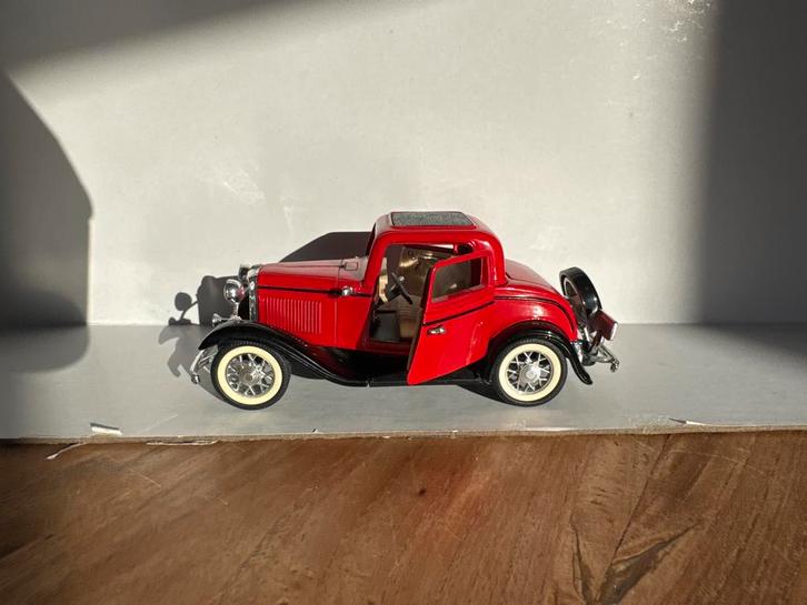 1932 Ford 3-Window Coupe - Prachtexemplaar!, Hobby en Vrije tijd, Modelauto's | 1:18, Zo goed als nieuw, Auto, Overige merken