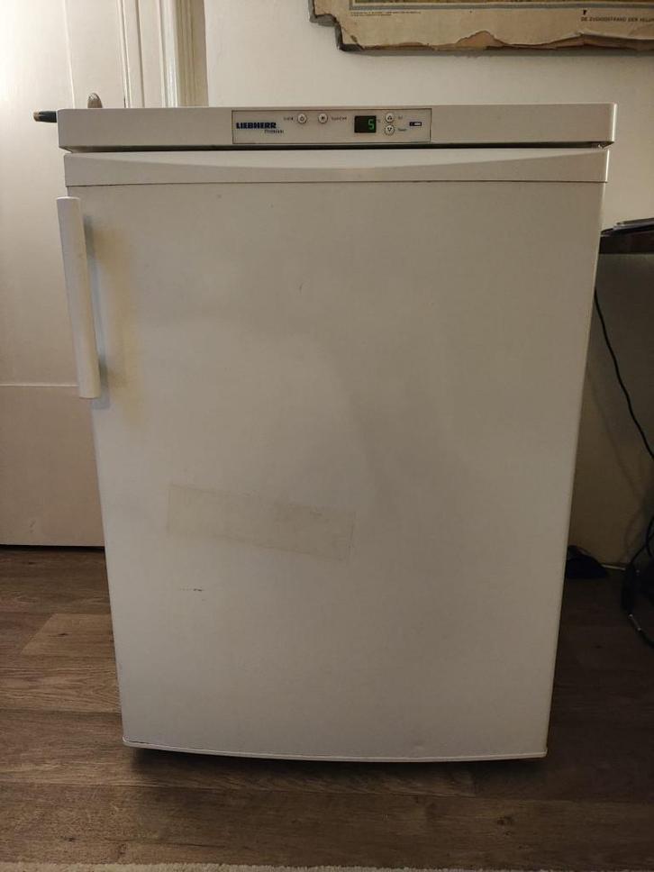 Liebherr Koelkast - gratis afhalen, Witgoed en Apparatuur, Koelkasten en IJskasten, Gebruikt, Zonder vriesvak, 150 tot 200 liter