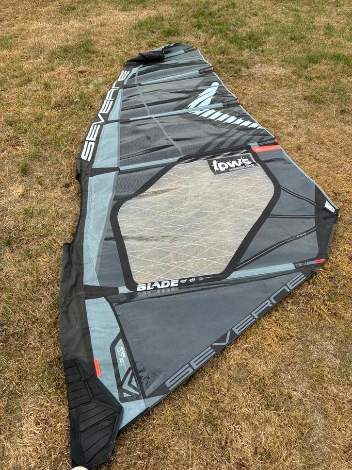 Severne blade 3.7 2022, Watersport en Boten, Windsurfen, Gebruikt, Zeil, Met draagtas, Minder dan 5 m², Ophalen