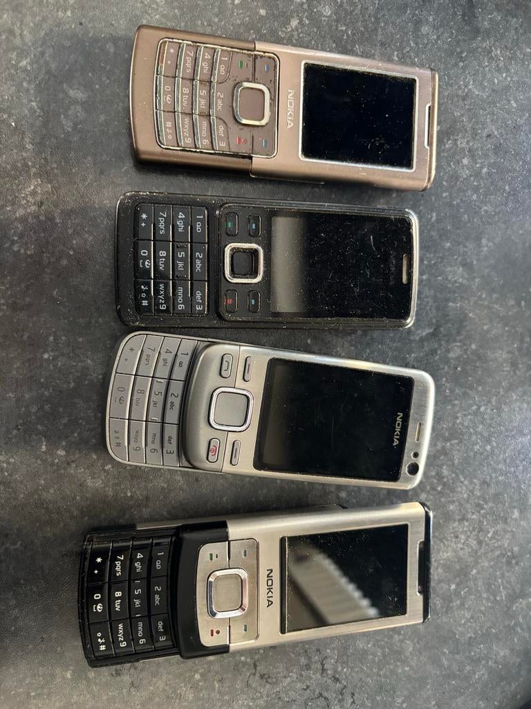 Partij Nokia Telefoons - status onbekend zo meenemen bieden, Telecommunicatie, Mobiele telefoons | Nokia, Fysiek toetsenbord, Ophalen of Verzenden