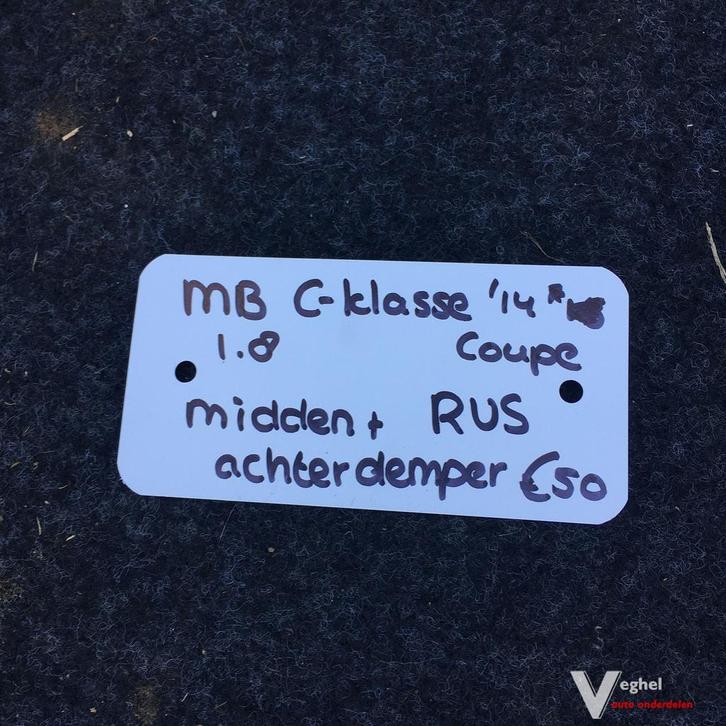 Mercedes C klasse coupe 1.8 2014  Middendemper A 204 490 056, Auto-onderdelen, Uitlaatsystemen, Gebruikt, Ophalen of Verzenden